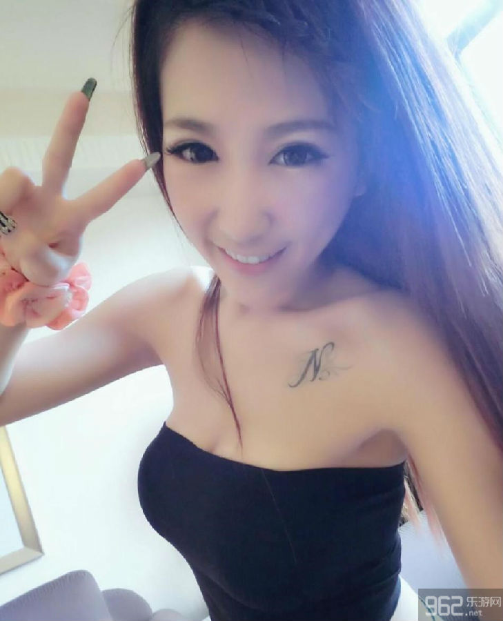 lol台湾美女解说女解说bella私房照欣赏