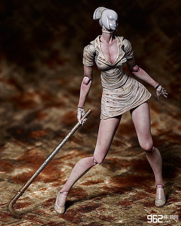 《寂静岭2》推出护士制服诱惑可动手办首页_乐游网