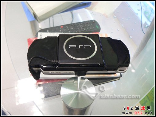psp集成电池盒,解决游戏没电的痛苦