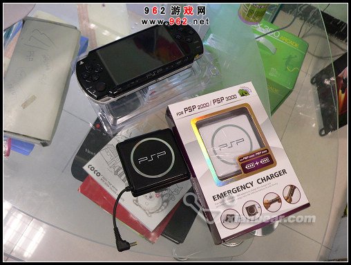 psp集成电池盒,解决游戏没电的痛苦