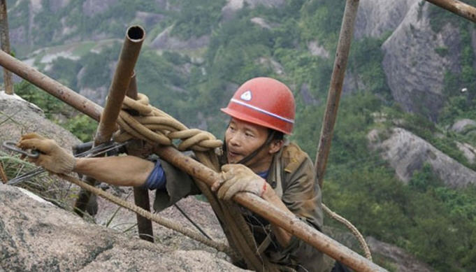 铁血真汉子 盘山道之如何修成的